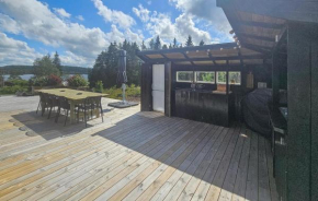 Gorgeous Home In Vegårshei With House Sea View